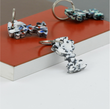 Key-holders of vaire textures dervanti from the same plate designed